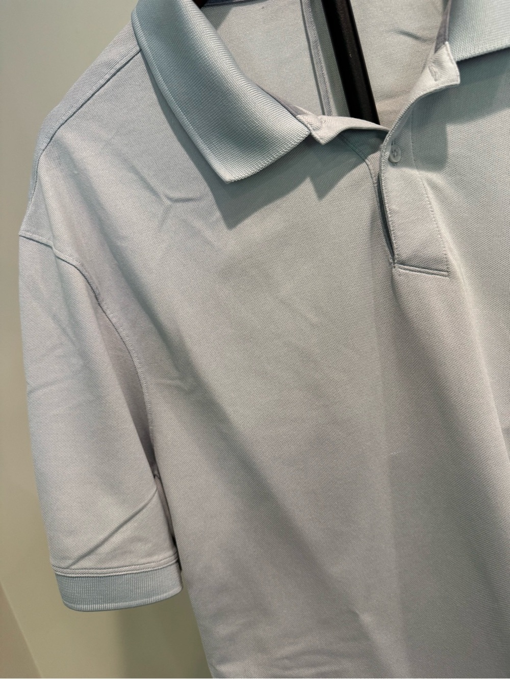 Lululemon Polo Shirt Pique Classic Fit Golf Performance Preppy Light Blue L - Picture 4 of 5